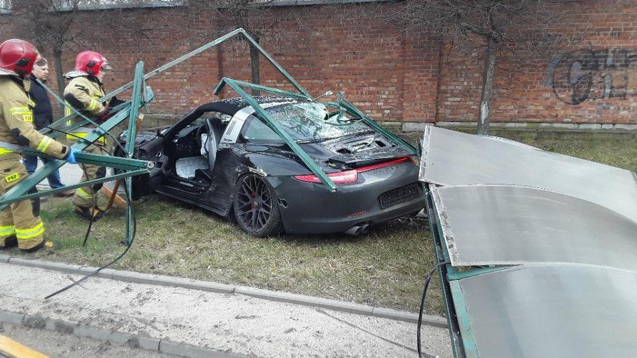 Miał porsche pięć dni. Nowe nagranie