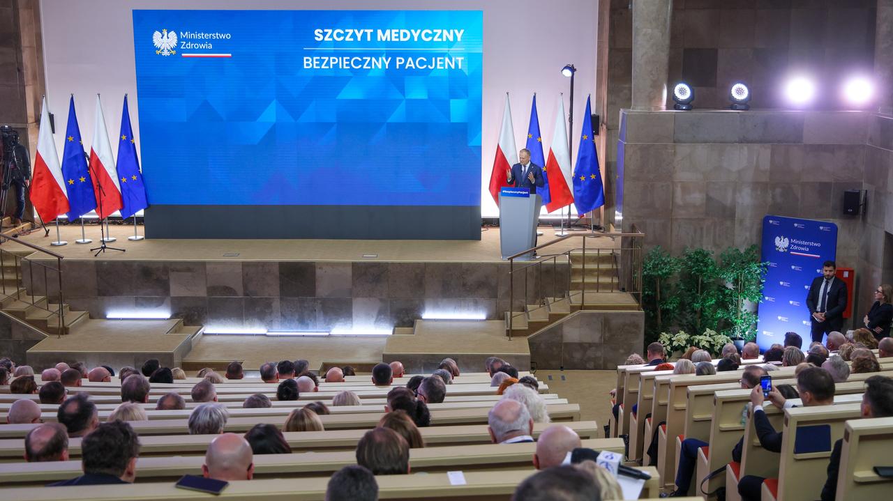 Medical summit, Ziobro in Brussels, boycott of Eurovision