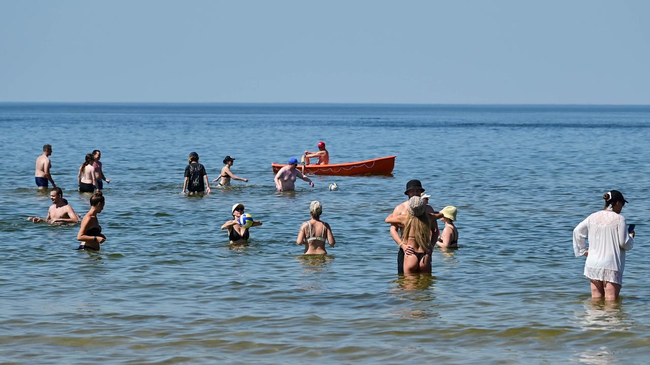 Summer 2026: 75% of Poles Plan Holiday, Most Staying in Poland