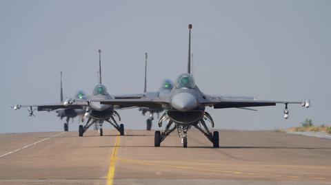 Myśliwce F-16. Wideo archiwalne