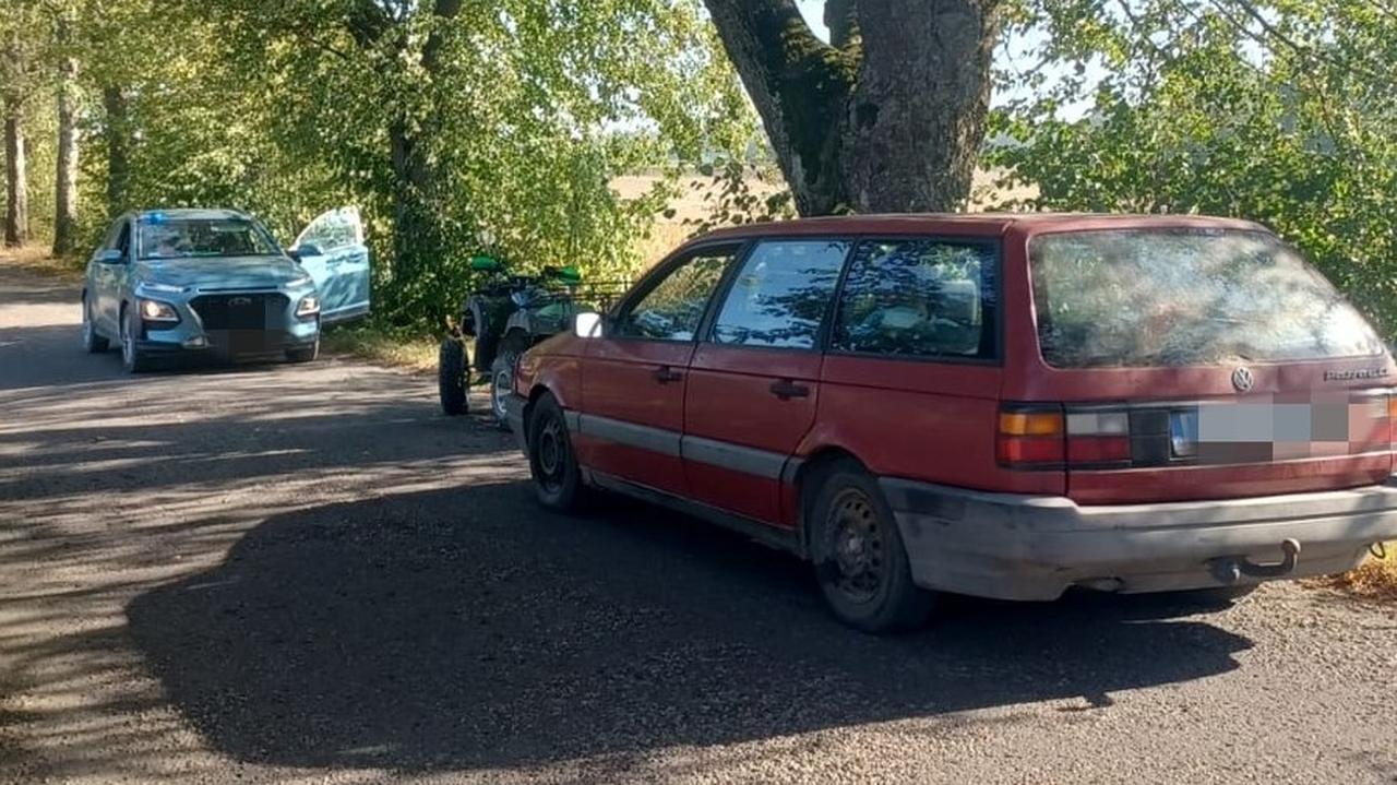 Holowanie auta quadem. Bez uprawnień i z zakazem – pierwszy nieletni, drugi pijany