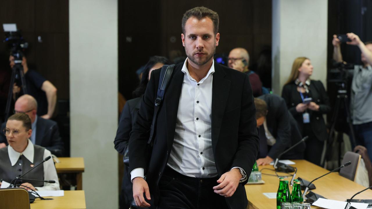 Zbigniewa Ziobry nie ma w kraju, komisja decyduje o jego immunitecie