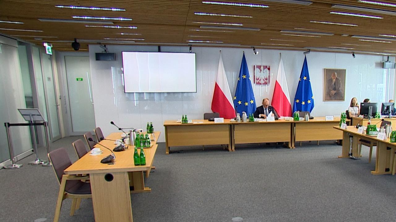 Komisja ds. afery wizowej. Maciej Lisowski nie stawił się na ...