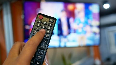 Tusk: zaraz w Sejmie znajdzie się projekt, że na pilotach pierwszych pięć programów ma być telewizji publicznej