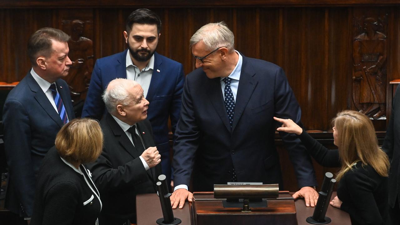 Giertych and the CBA filed reports to the prosecutor's office against pro-PiS television