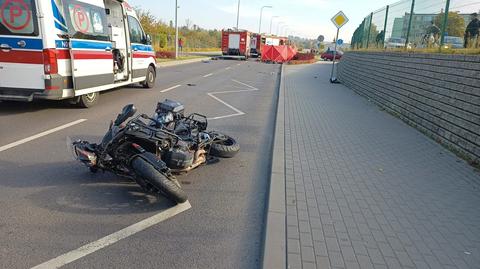 Kętrzyn. Wypadek motocykla z motorowerem, nie żyje 66-latek (materiał z 30.09.2022)