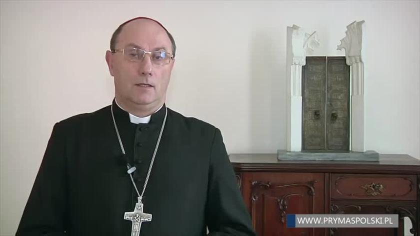 Prymas Wojciech Polak apeluje o szacunek dla świątyń