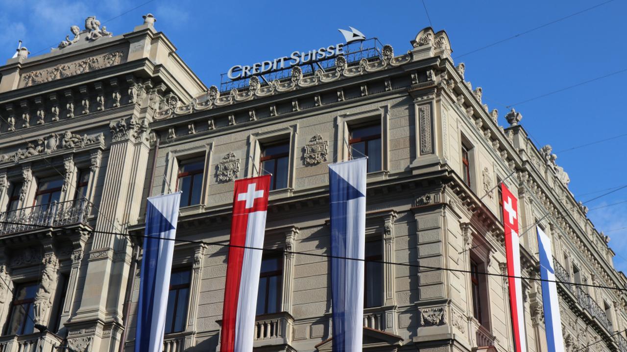 Credit Suisse – Licencia del empleado