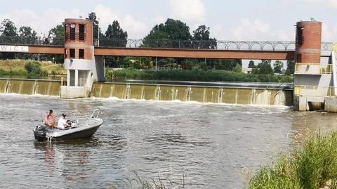 Pijany chciał wskoczyć do Odry