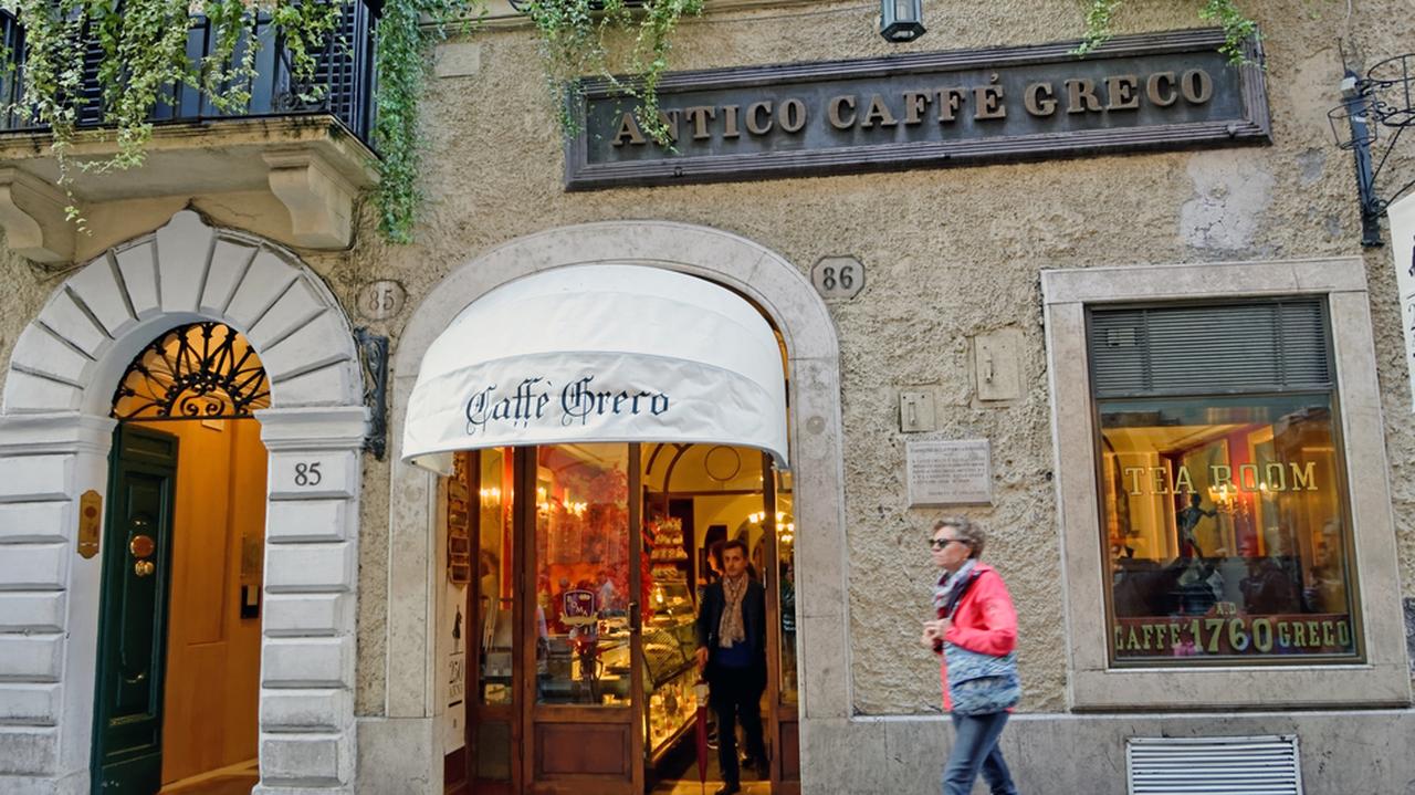 Italia Roma.  Caffe Greco está amenazado de cierre, y los gerentes piden apoyo