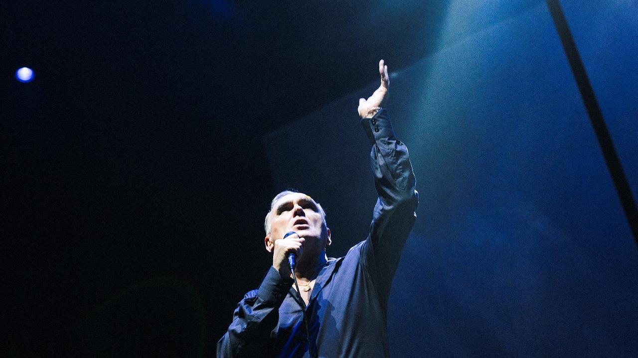 Morrissey performs in Warsaw on 9 July on "Make-up is a Lie Tour"