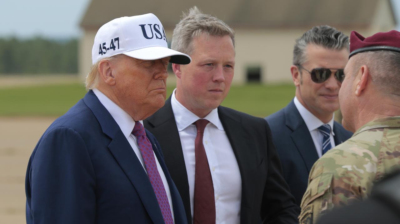 To "era wysłanników". Jak biznesmen i "facet od dronów" zastąpili dyplomatów