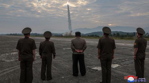 Kim Dzong Un nadzorował test pocisków balistycznych 