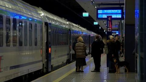 Marznące opady sparaliżowały kolej. Niektóre pociągi były opóźnione o kilka godzin