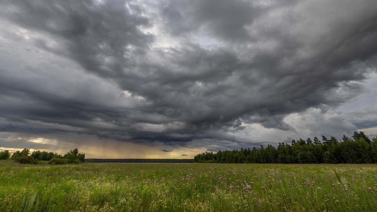 Gdzie jest burza? Grzmi od samego rana