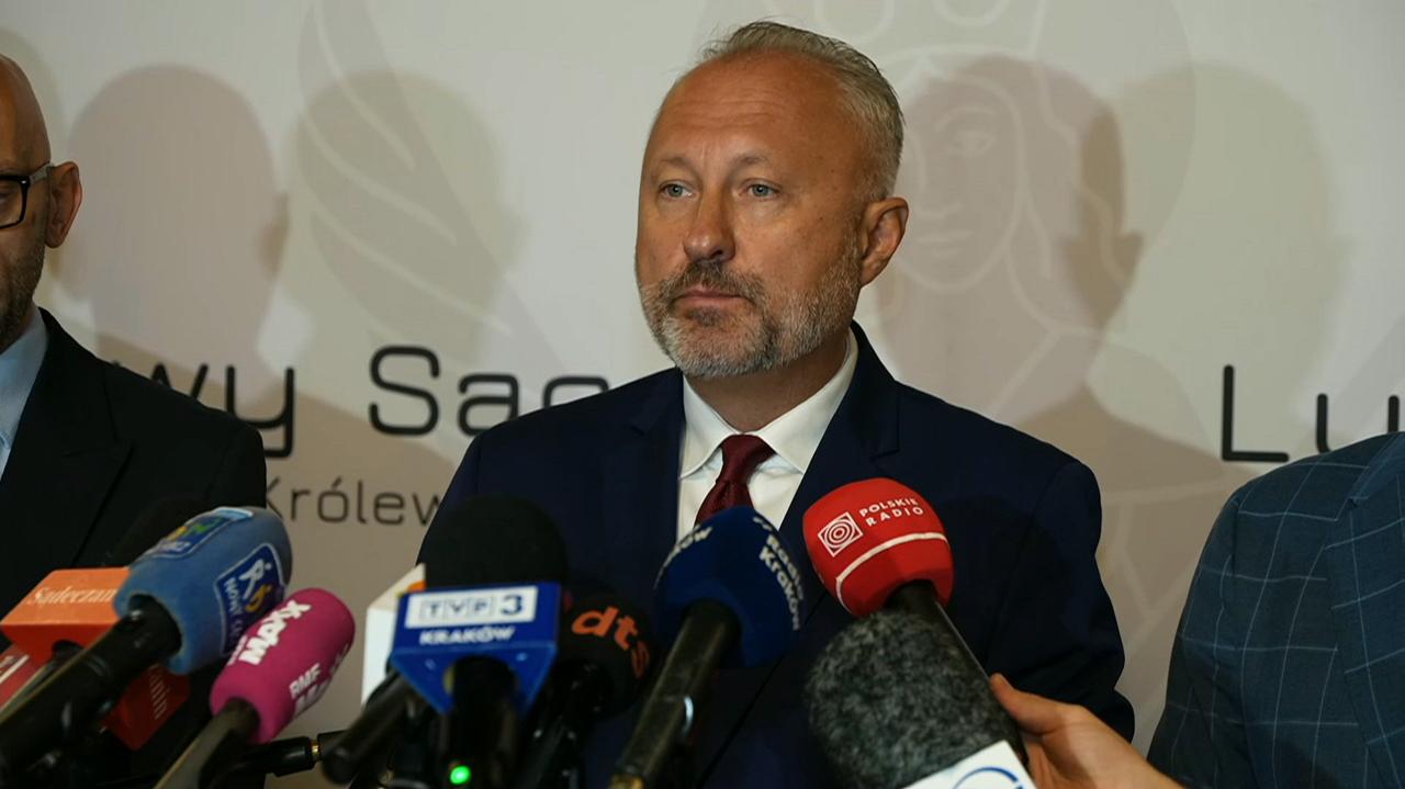 Zawieszony prezydent i zastępca wracają do pracy