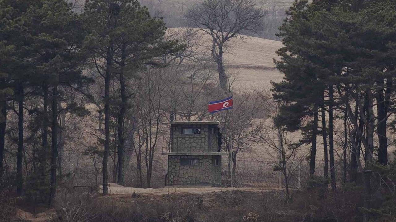 Żołnierze Kim Dzong Una przekroczyli granicę. Padły strzały ostrzegawcze