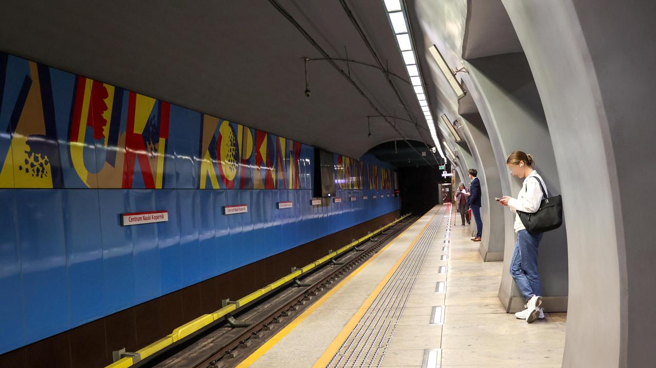 Druga linia metra nie kursowała na całej trasie