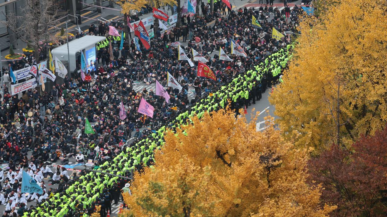 Studentki nie chcą mężczyzn na uczelni. "Wolimy zginąć, niż otworzyć drzwi"