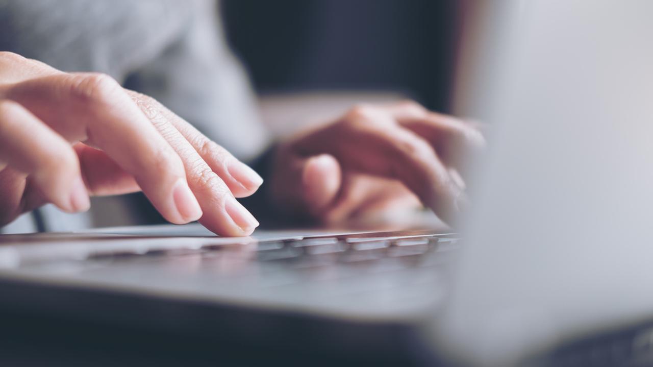 Prowadziła fikcyjny sklep, wyłudziła prawie pół miliona. Do więzienia nie pójdzie