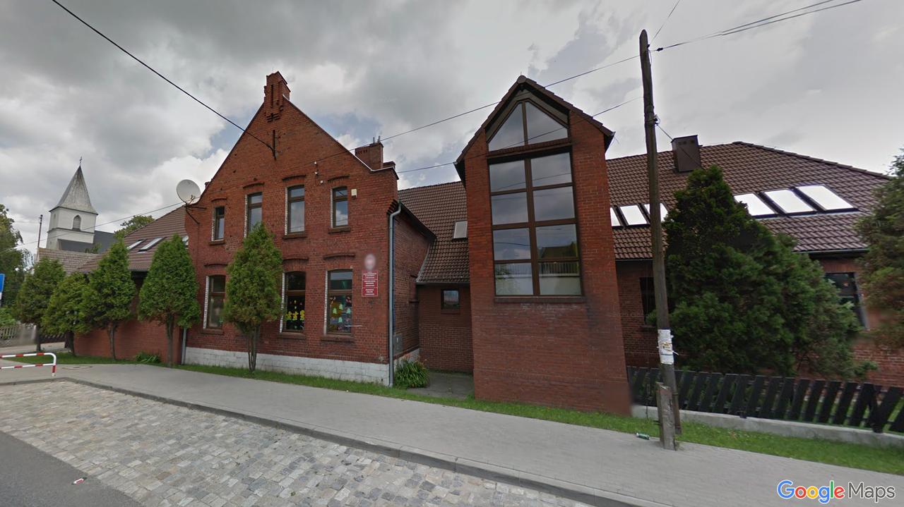 163 osoby ewakuowane ze szkoły. Uczeń rozpylił gaz