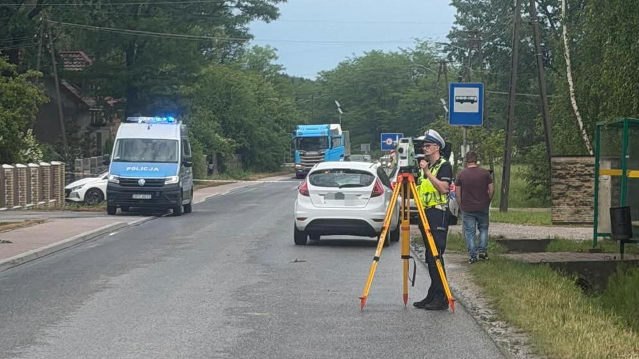 12-latek zginął w wypadku. Wyszedł zza autobusu wprost pod koła samochodu