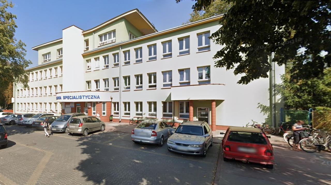 Weszli na SOR i zaatakowali ratowników medycznych. Ojciec i syn z zarzutami
