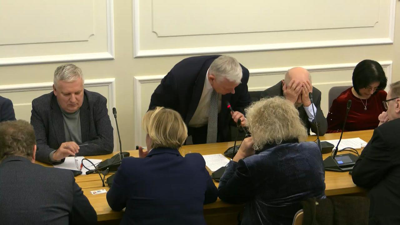 "Do widzenia debile". Tak Suski opuścił posiedzenie sejmowej komisji kultury