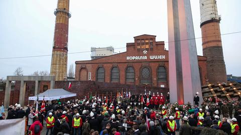 Katowice. Hołd zamordowanym górnikom w 43. rocznicę pacyfikacji kopalni Wujek