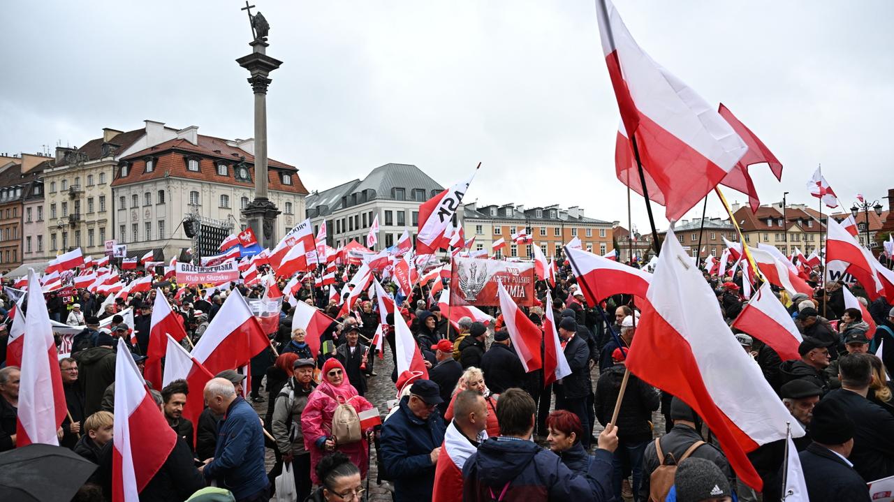 Manifestacja PiS w sprawie migracji i umowy z Mercosur