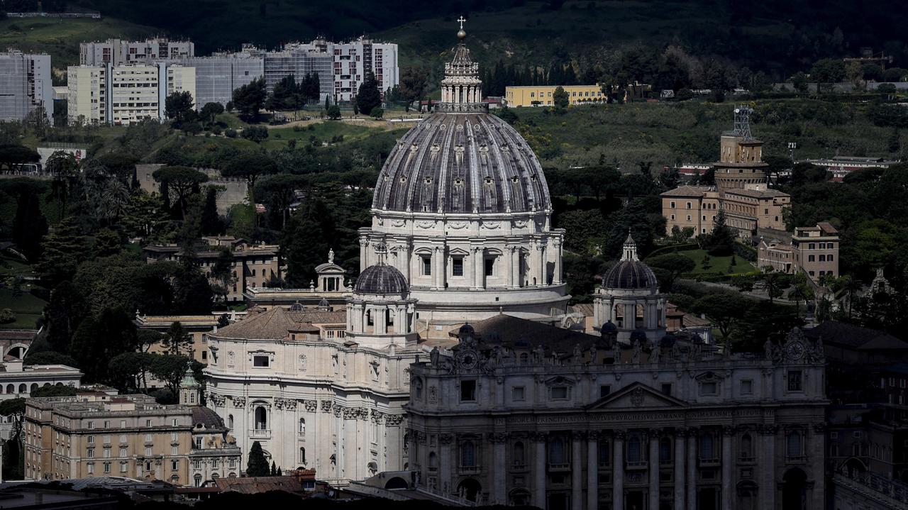"Czarna owca konklawe" nie wybierze papieża