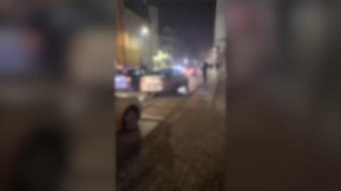 Kierowca taranował przechodniów na chodniku