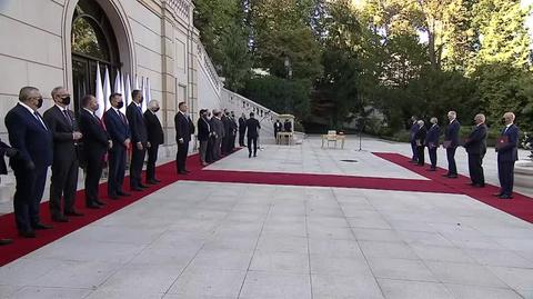 Kaczyński odchodzi po zaproszeniu do wspólnego zdjęcia Rady Ministrów z prezydentem