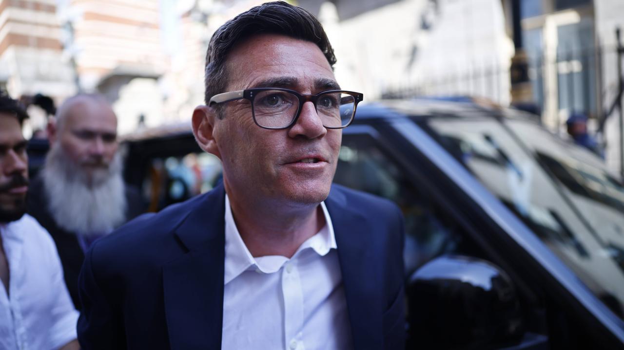 Andy Burnham objął urząd premiera Wielkiej Brytanii. Zmiana na Downing Street