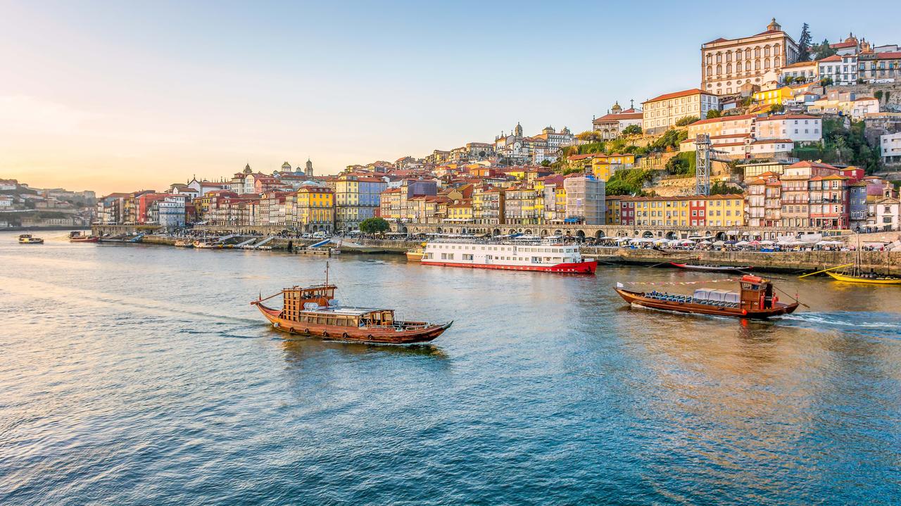 Sceny jak z filmu Hitchcocka w portugalskim mieście