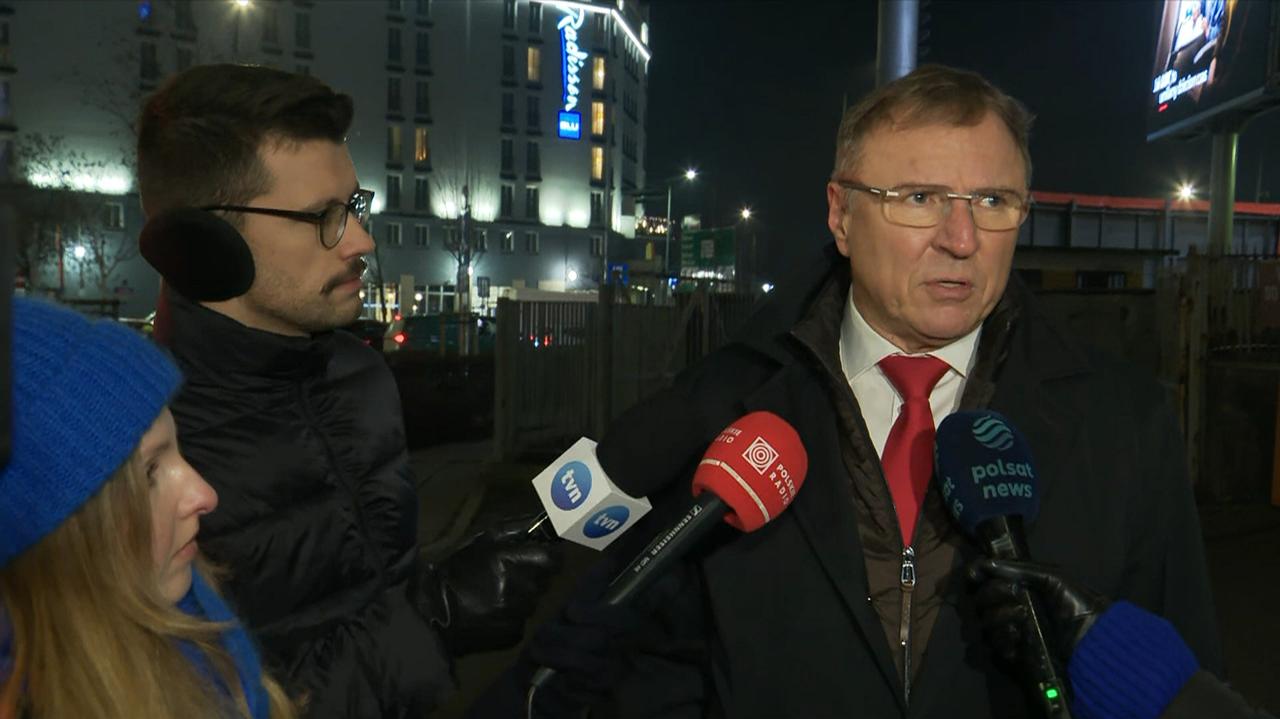 Dwie wigilie w PiS. Bagniak życzy Pinokiowi "refleksji"