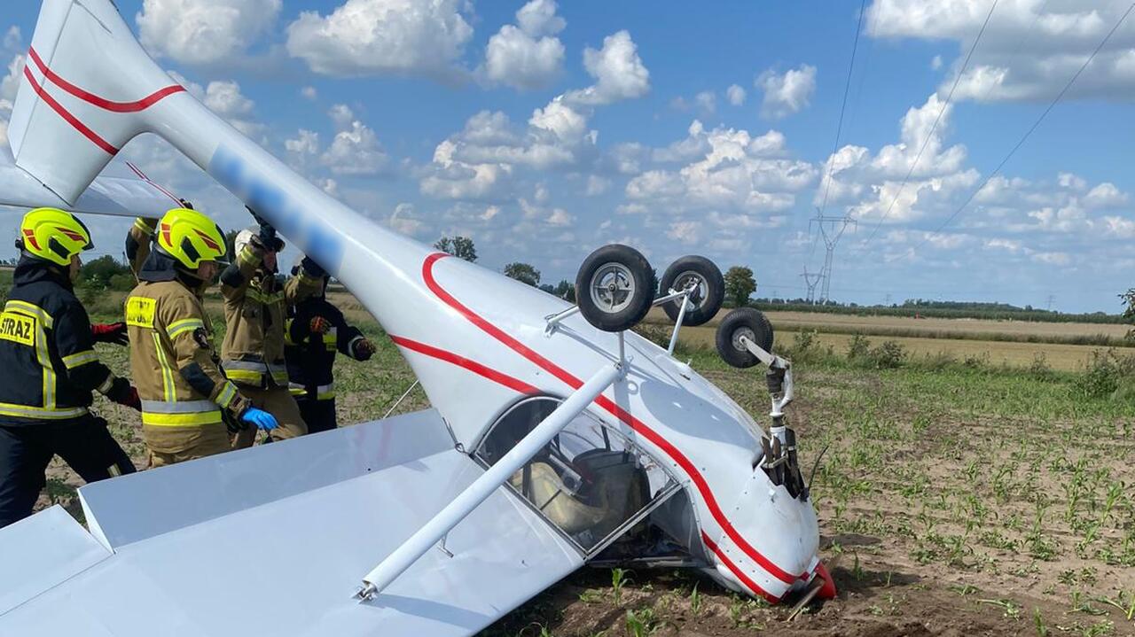 79-latek leciał z Pabianic do Szczecina. Doszło do awarii