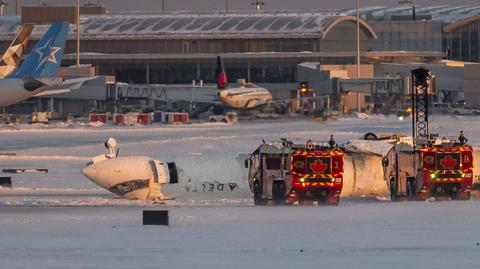 Toronto. Moment wypadku samolotu Delta Air Lines