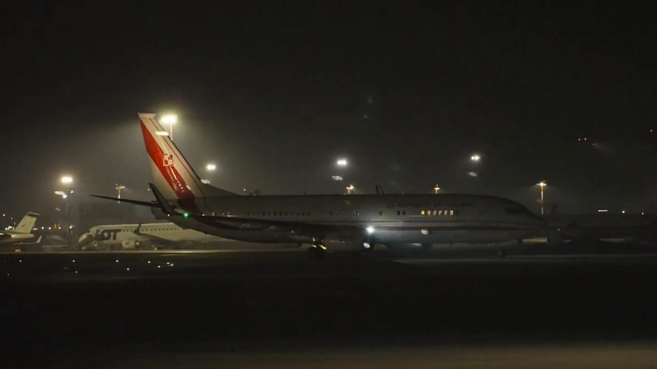 Kolejna grupa Polaków ewakuowana. Wylądowały dwa rządowe samoloty