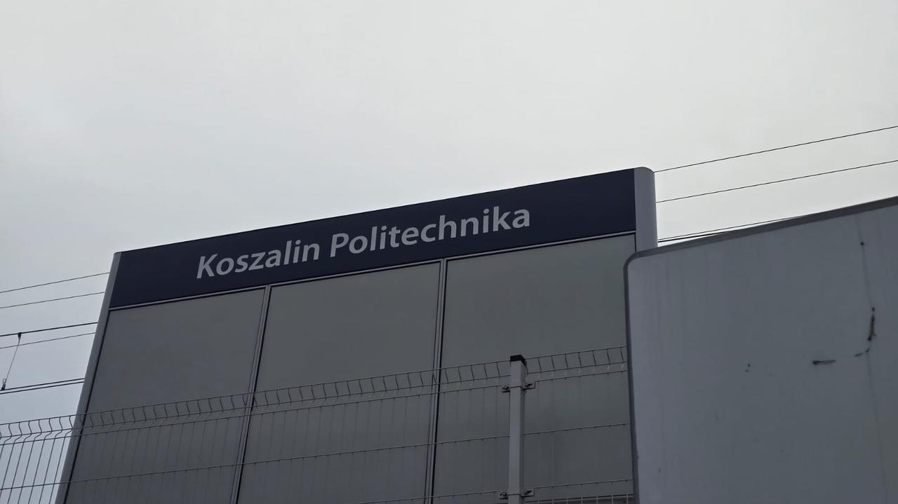 Podejrzany przedmiot na torach. Maszynista zawiadomił policję 
