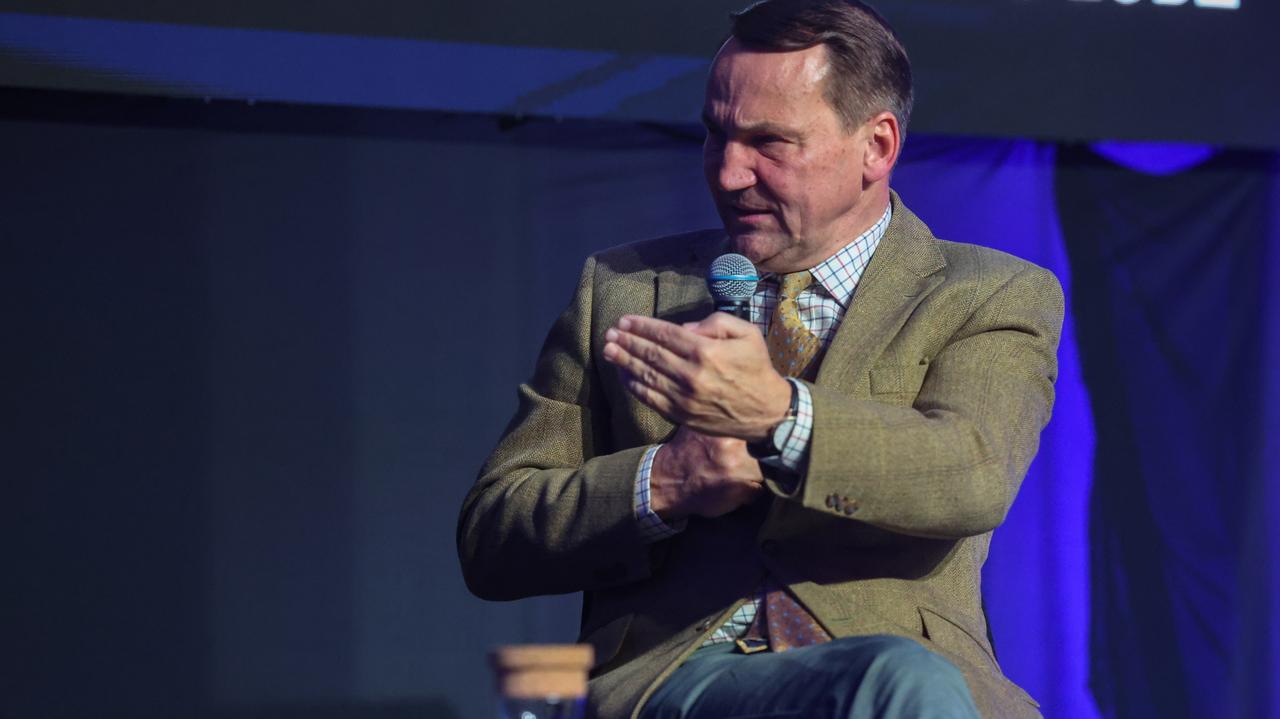 Sikorski: Szokuje mnie to. Nie rozumiem, gdzie zabrnęli moi byli koledzy