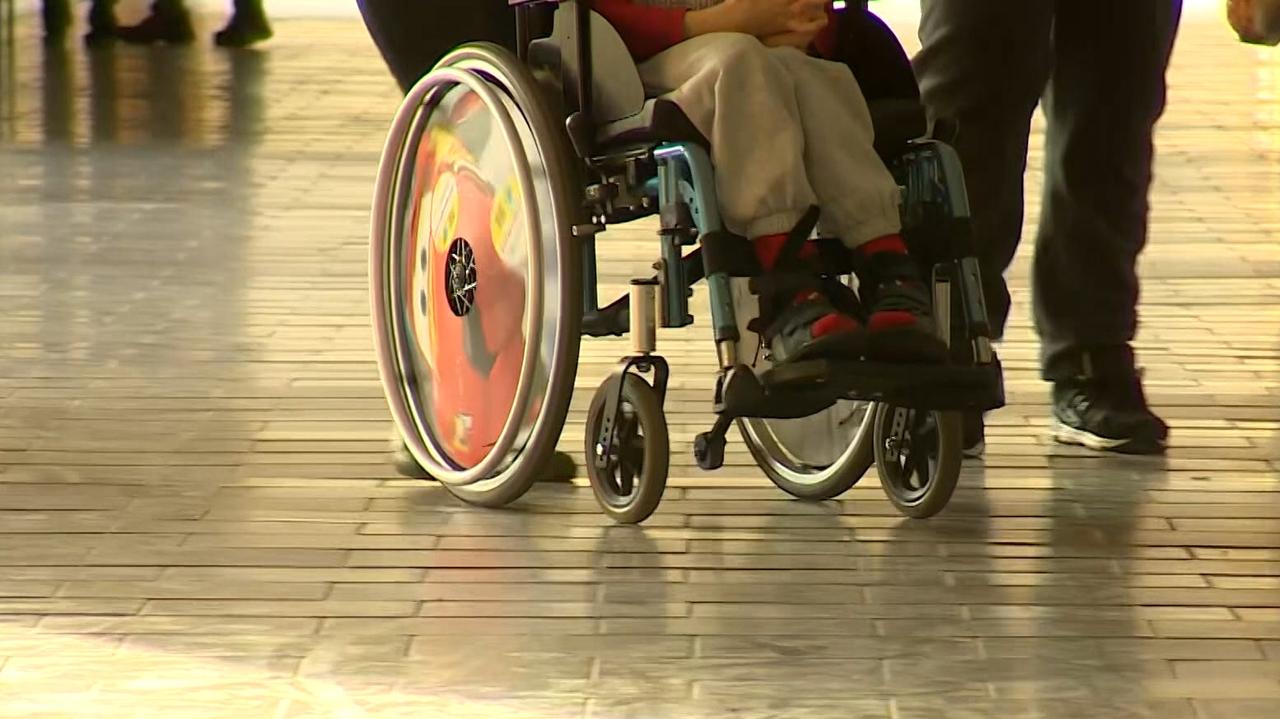 "Chodziliśmy od szkoły do szkoły". Apel o dostęp do edukacji dla każdego