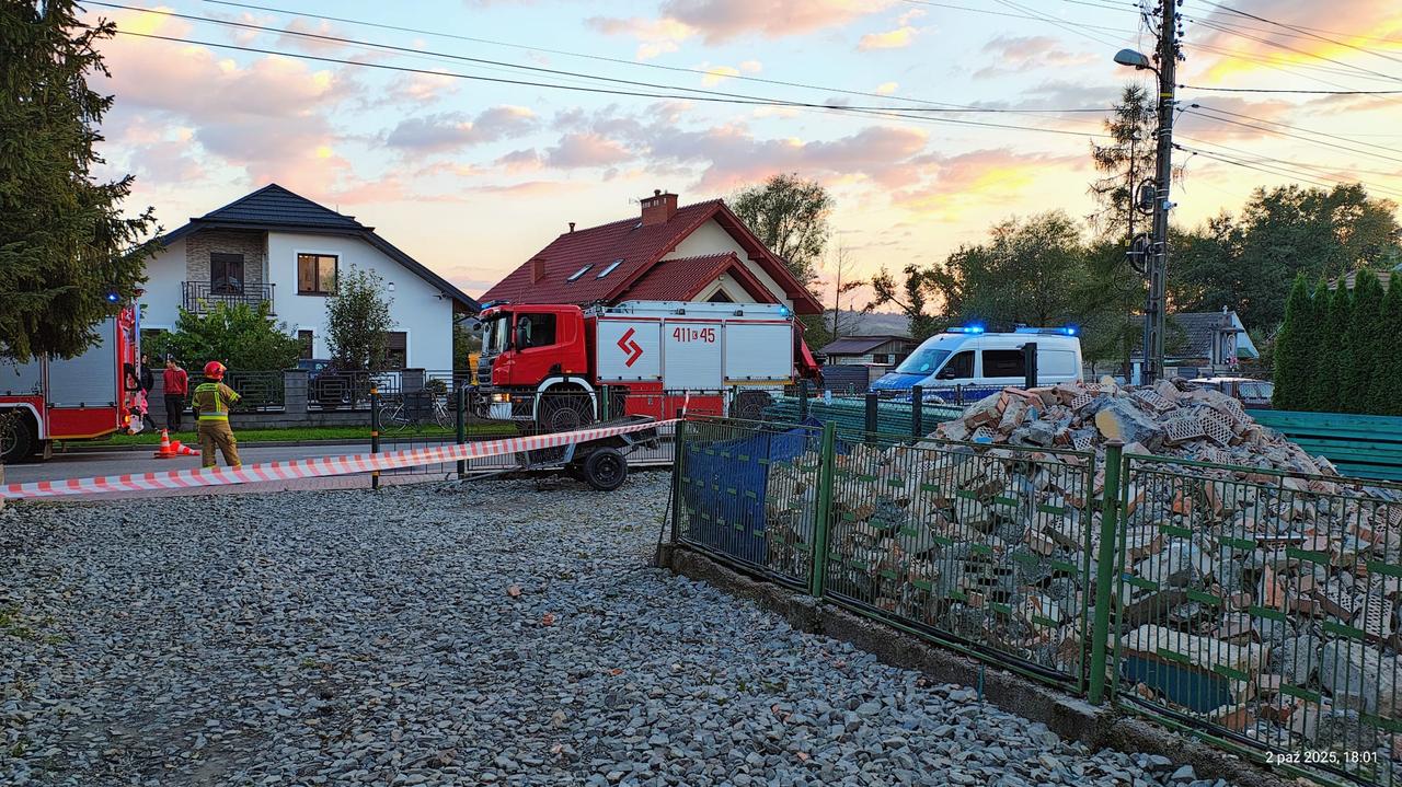 Tragedia podczas rozbiórki budynku. Nie żyje młody mężczyzna