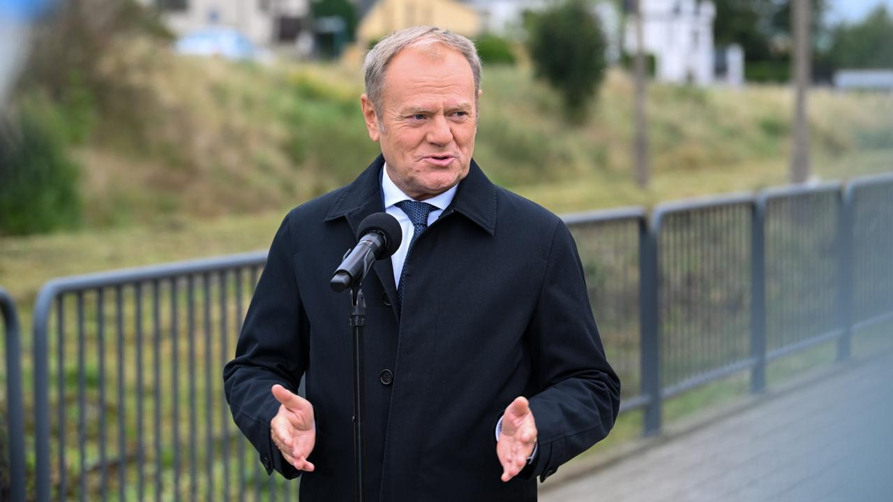 "Głęboki spór" Morawieckiego i Ziobry. Tusk złożył im ofertę