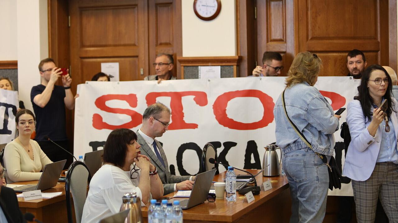 Awantura o Centrum Integracji Cudzoziemców i przerwana sesja rady miasta