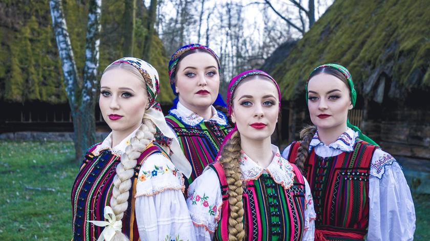 - Folklor polski jest naszą pasją - mówią dziewczyny z Tulii