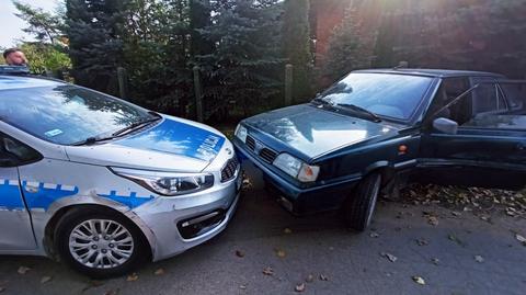 Pijany nie zatrzymał się do kontroli. Potrącił policjanta i uderzył w radiowóz