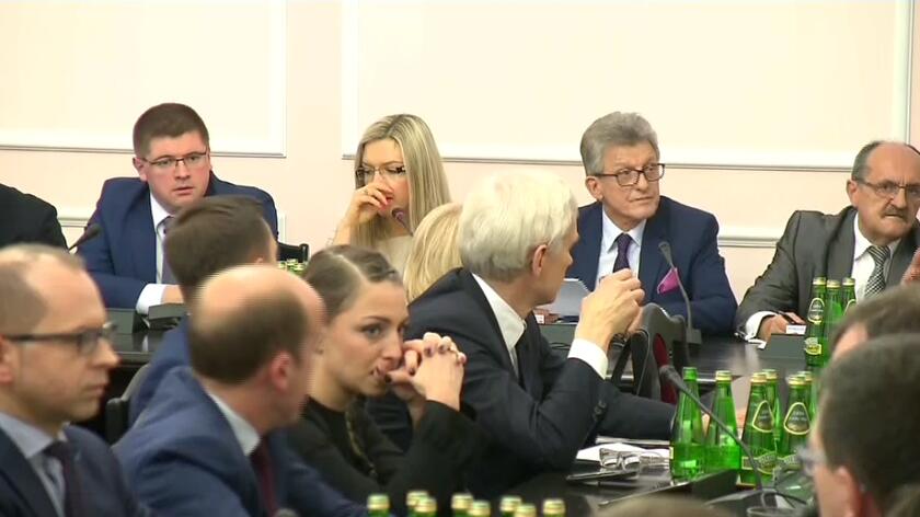Kłótnia na komisji przed głosowaniem ws. Piotrowicza