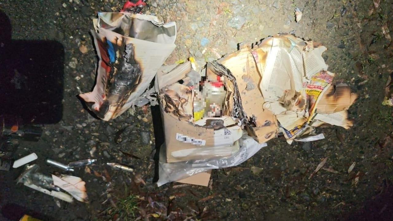 Tuż obok domu zostawił kartonowe pudełko. Chwilę później doszło do eksplozji