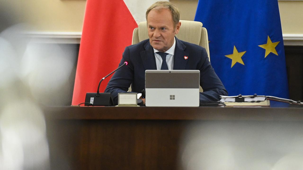 Tusk: otwieramy przejścia graniczne z Białorusią